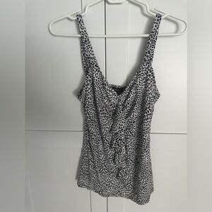 White House Black Market WHBM Black & White Leopard ruffle top size small